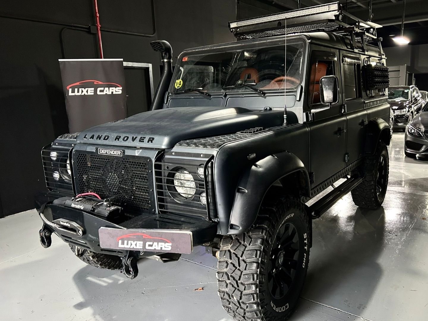 Land Rover Defender 110 SW E